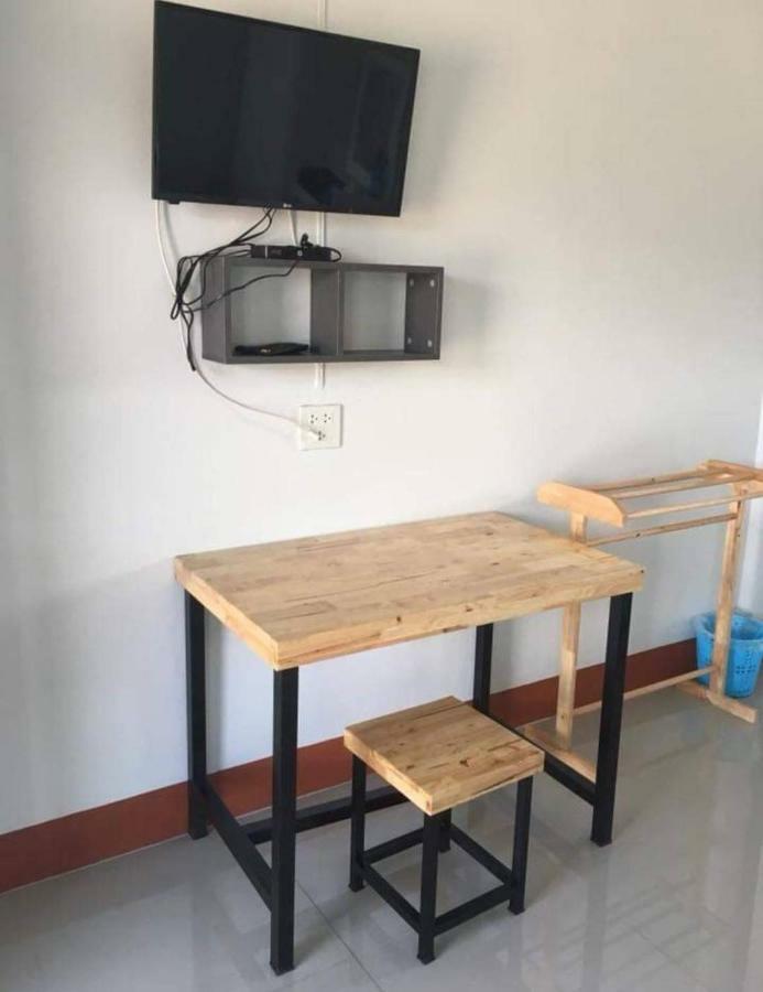 Lejlighed på 18 m² i Ban Luang med 1 værelse og 1 private badeværelser Chom Thong Eksteriør billede